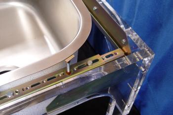 Sink Setter Corner